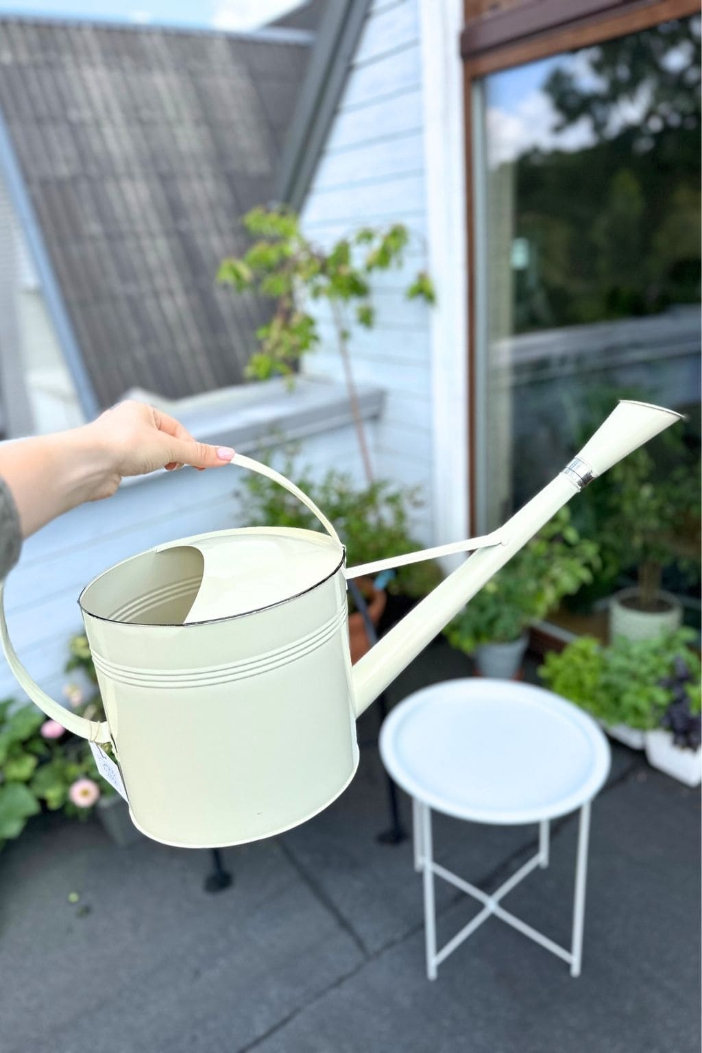Watering can (metal, 7.7 l) - White