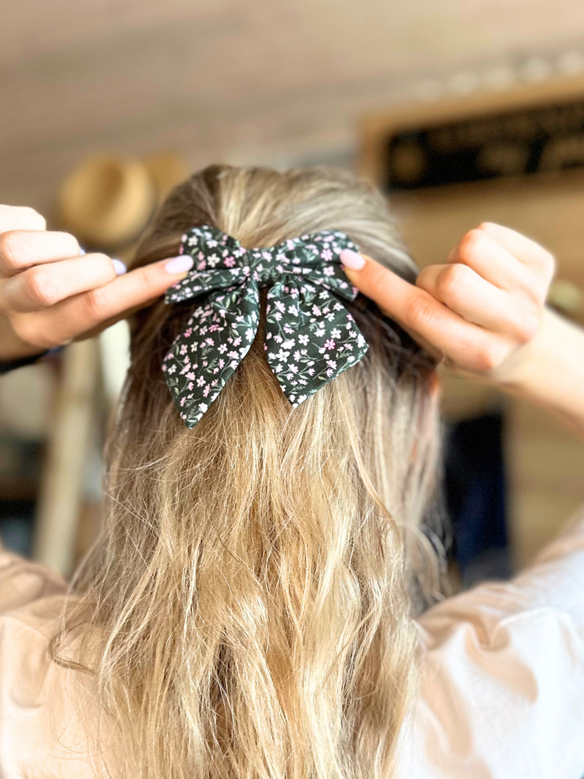 Large floral hair ribbon