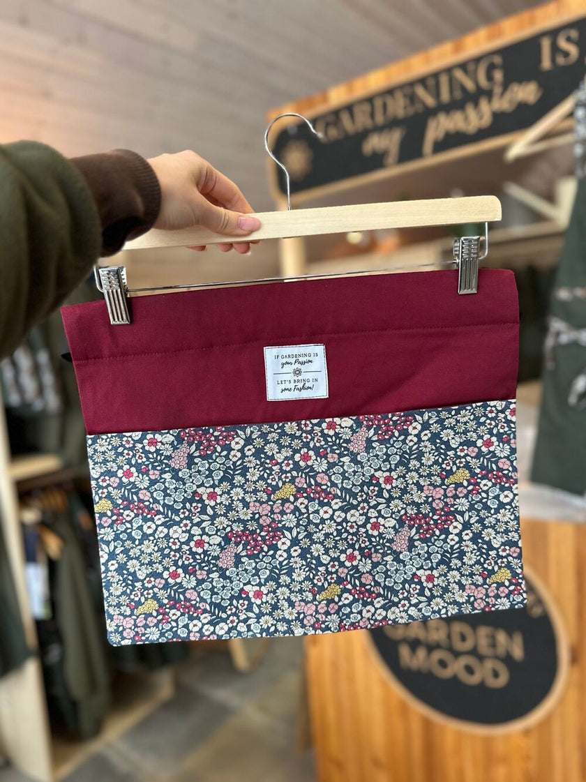 Gardening apron 
