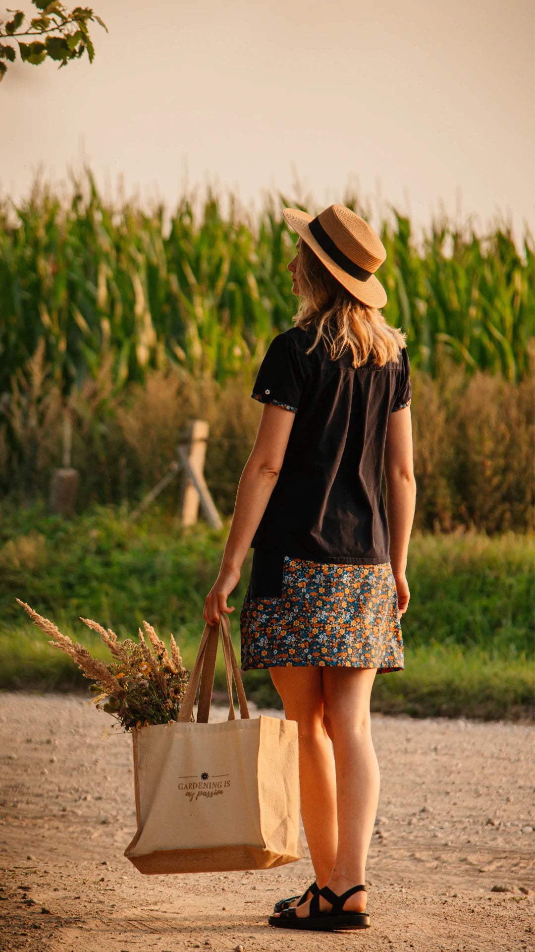 Skirt with shorts (pockets, adjustable waist, blue) - S