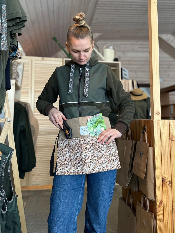 Gardening apron 