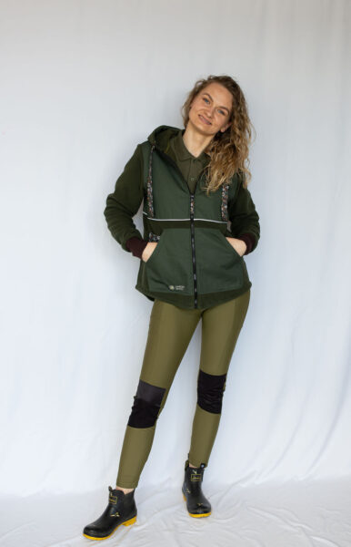 Leggings (pockets, waterproof knees, adjustable waist)