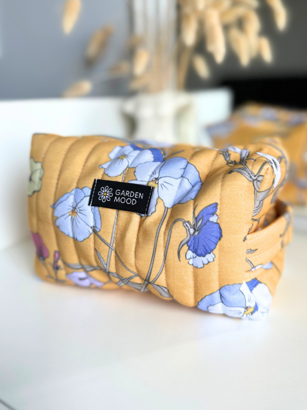 Makeup Bag "Pansy"