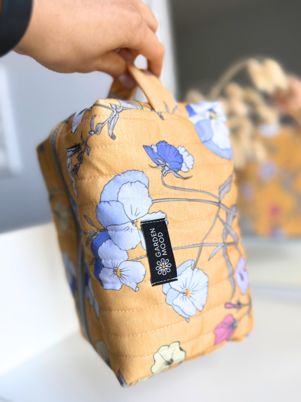 Makeup Bag "Pansy"