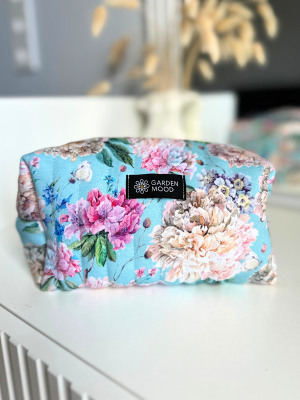 Cosmetic bag "Hydrangeas"