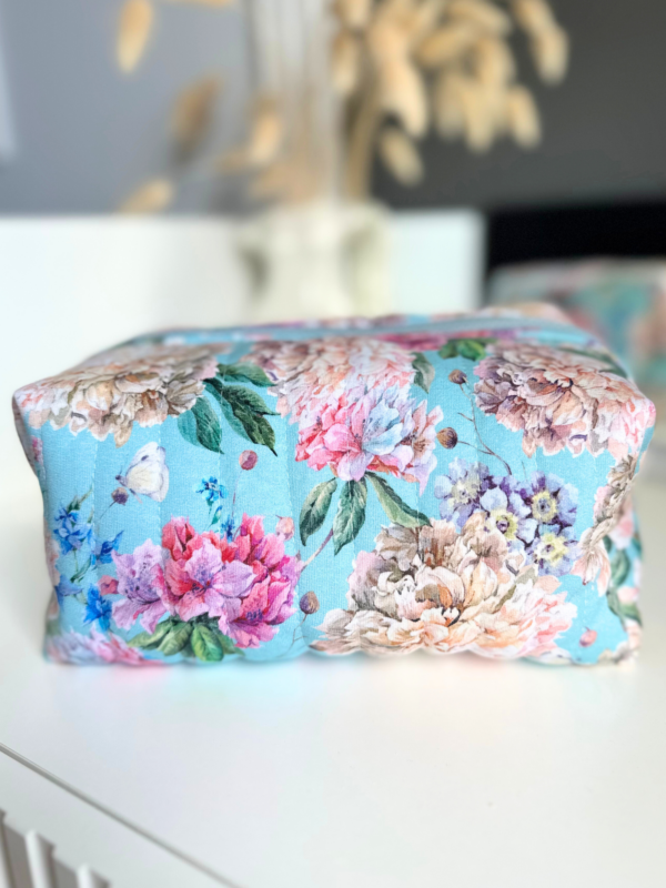 Cosmetic bag "Hydrangeas"