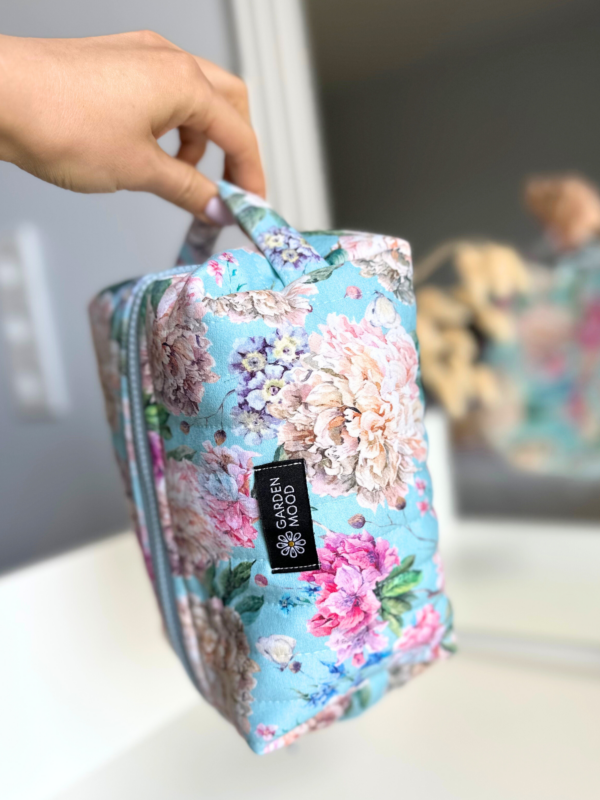 Cosmetic bag "Hydrangeas"